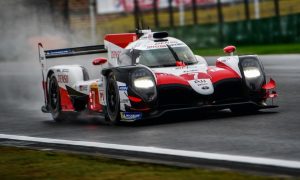 Toyota TS050 7 in the rain